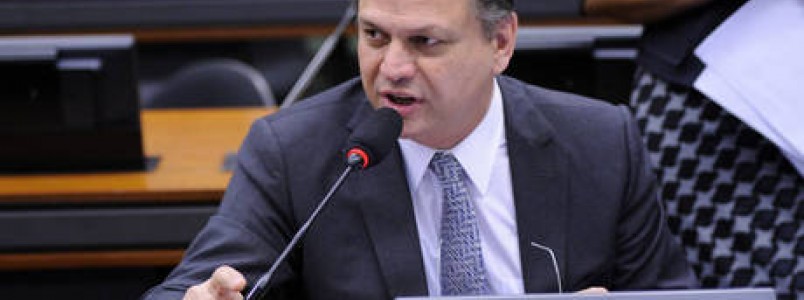 Ricardo Barros, do PP, deve assumir Ministrio da Sade