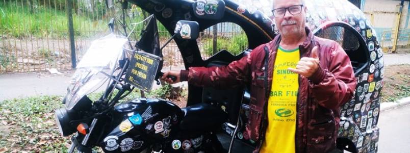 João Tuqui-Tuqui e sua raridade pelas ruas de João Monlevade, MG