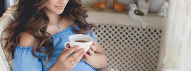 Tomar chá na gravidez: tudo que você precisa saber