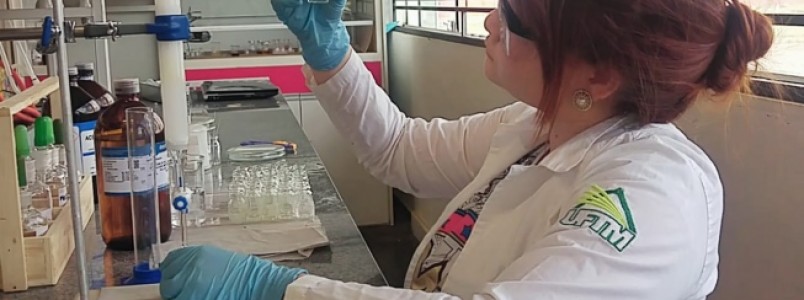 Pesquisa por remédio para leishmaniose é interrompida por falta de verba em universidade pública