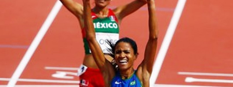 Brasileira bate recorde sul-americano dos 3.000m com obstáculos