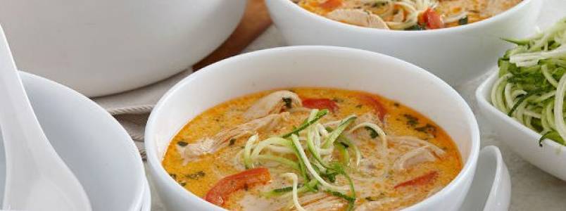 10 Receitas de sopa de frango desfiado light