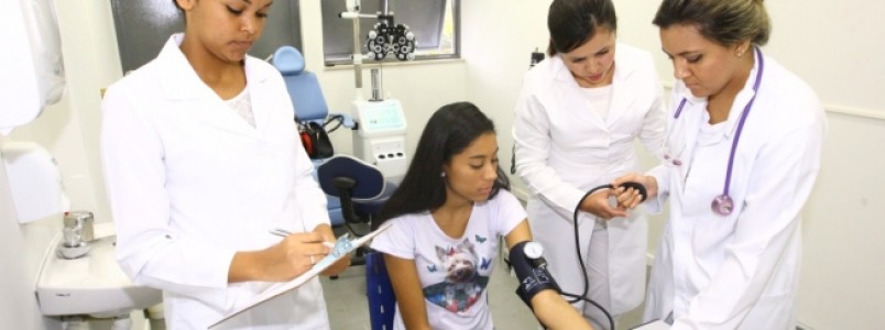 No ps-pandemia, Enfermagem dever ser umas das profisses mais procuradas; atuao  ampla