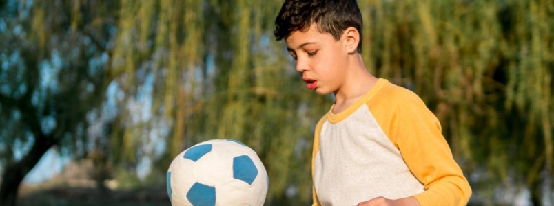 Praticar esportes na infância traz benefícios ao coração até na vida adulta