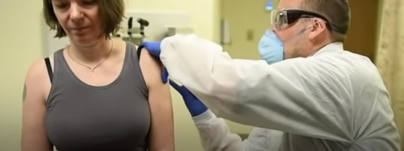 Primeira pessoa vacinada contra Covid-19 relata a experiência 