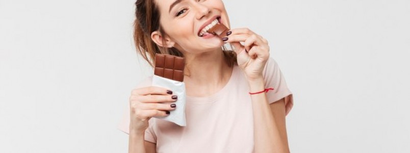 Quer controlar a vontade de comer doce? Confira 5 atitudes que vo ajudar