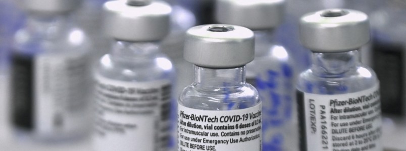 Brasil recebe mais de 5 milhões de doses da vacina Pfizer contra Covid-19