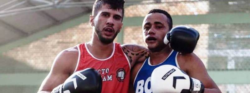 Atleta de Monlevade participa do maior evento de boxe de Minas e volta pra casa com ttulo