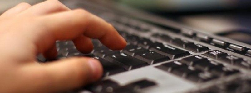 MEC estuda substituição de aulas presenciais por a distância