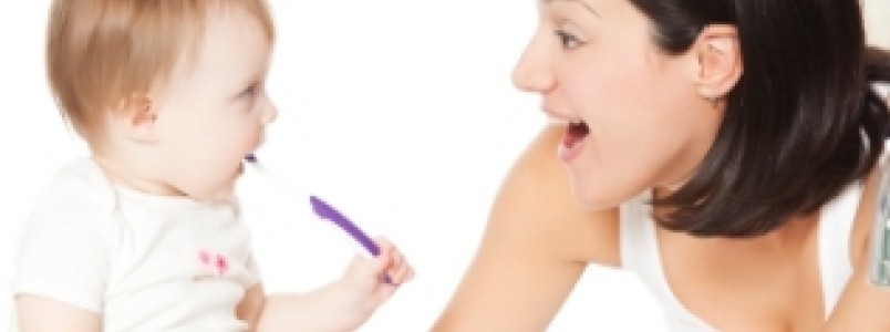 Como cuidar dos dentes do meu bebê?