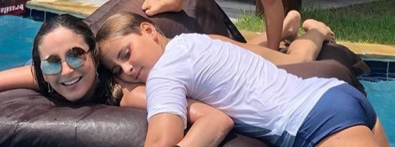 Claudia Leitte abre o jogo e fala sobre a fase difícil na 3ª gravidez 