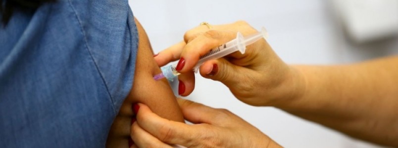 Prefeitura de BH abrirá postos extras de vacinação contra gripe; confira os locais