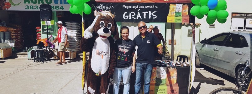 AgroVida recebe amigos e clientes nesta manhã de sábado, em seu mês de aniversário