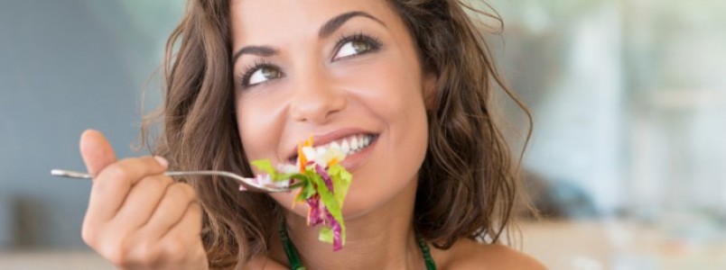 O que comer e o que não comer para ter cabelos  bonitos