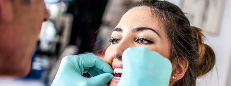 Paciente com câncer deve ter acompanhamento do dentista