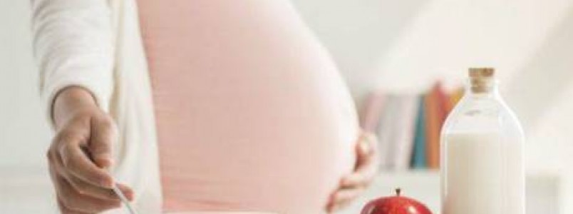 Estudo liga dieta das mães na gravidez a problemas cardíacos no bebê