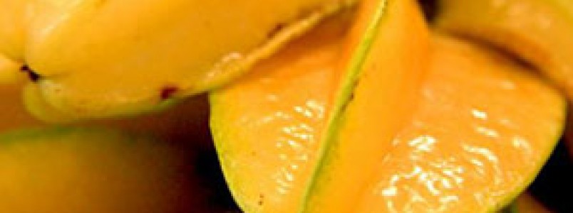 Você sabia? Folhas de carambola podem ser utilizadas contra picadas de inseto