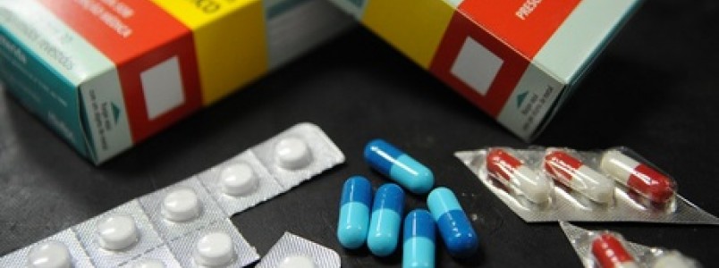 Remédio mais usado contra infecção urinária pode causar dor nas articulações e até rompimento de tendão