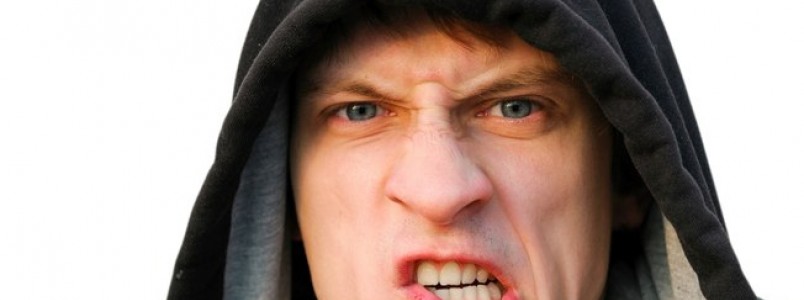 Saiba o que é o bruxismo e descubra como é fácil tratar o problema